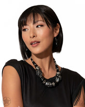 Load image into Gallery viewer, In Good Glazes - Black Paparazzi Accessories