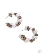 Load image into Gallery viewer, Playful Pearls - Brass Paparazzi Accessories