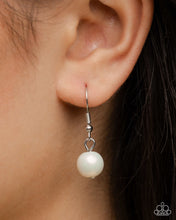 Load image into Gallery viewer, Pearl Platoon - Pink Complete Look Paparazzi Accessories