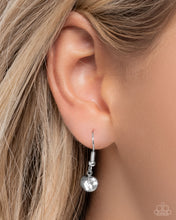 Load image into Gallery viewer, Blooming Bravado - Purple Paparazzi Accessories