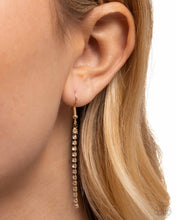 Load image into Gallery viewer, Square Selfie - Gold Paparazzi Accessories