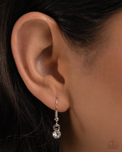 Load image into Gallery viewer, Rosy Reception - Complete Look Paparazzi Accessories