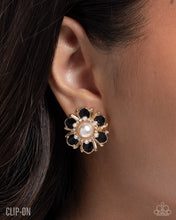 Load image into Gallery viewer, Bigger and Better - Black Paparazzi Accessories