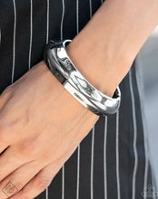 Load image into Gallery viewer, Magnificent Musings October 2024 Paparazzi