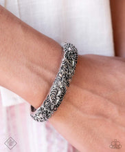 Load image into Gallery viewer, Glimpses of Malibu October 2024