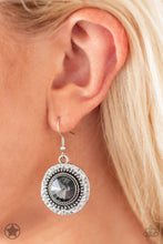Load image into Gallery viewer, Global Glamour - VJ Bedazzled Jewelry