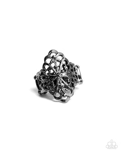 Victorian Vanity - Black Paparazzi Accessories