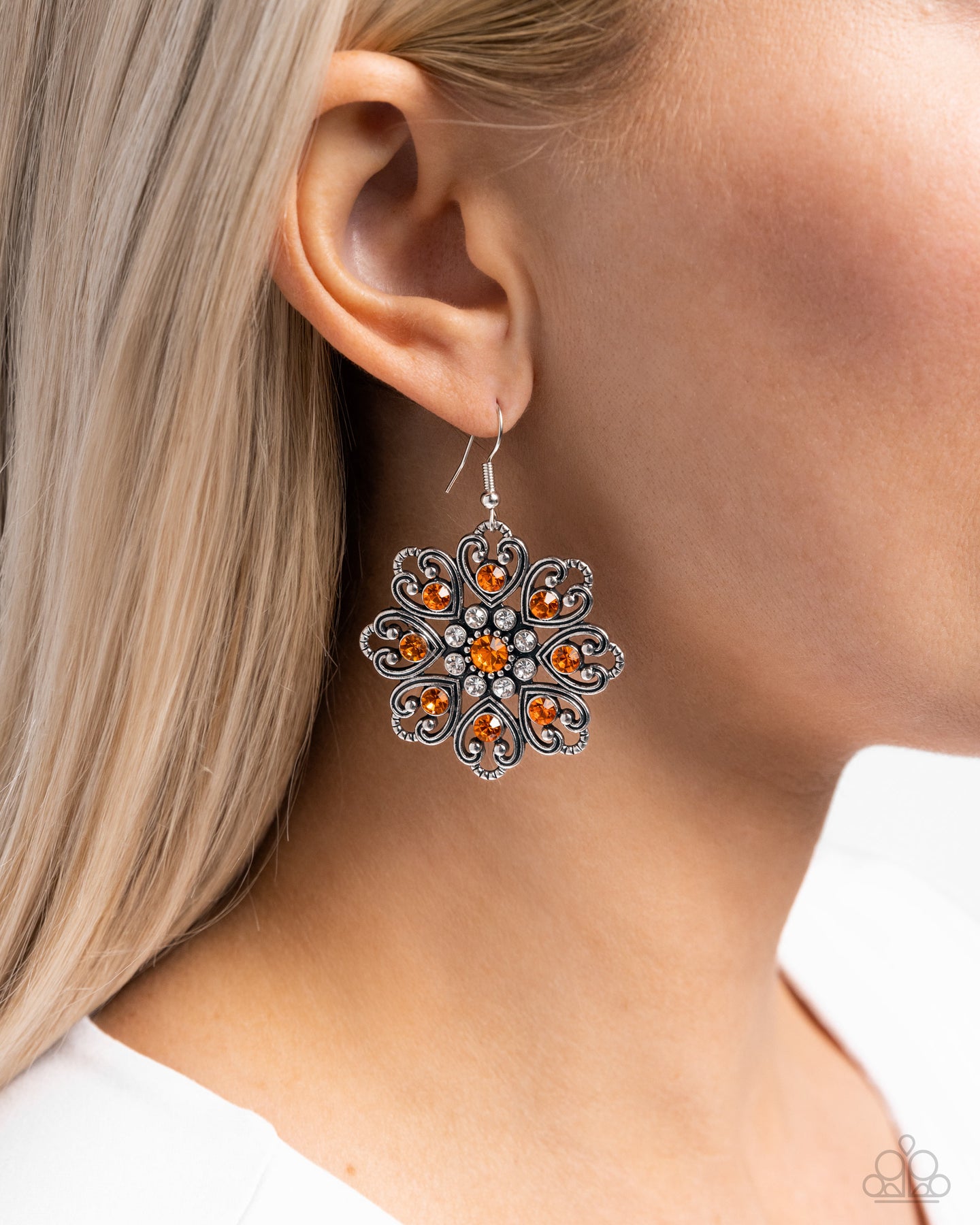 Garden of Love - Orange Paparazzi Accessories