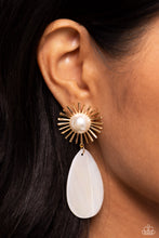 Load image into Gallery viewer, Sunburst Sophistication - Gold Paparazzi Accessories
