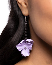 Load image into Gallery viewer, Plentiful Petals - Purple Paparazzi Accessories
