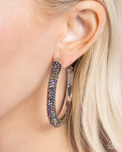 Load image into Gallery viewer, Chiseled Crescendo - Multi Paparazzi Accessories
