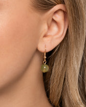 Load image into Gallery viewer, Sideways Shimmer - Green Paparazzi Accessories
