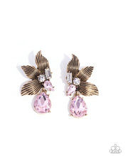 Load image into Gallery viewer, Showstopping Symphony - Pink Paparazzi Accessories
