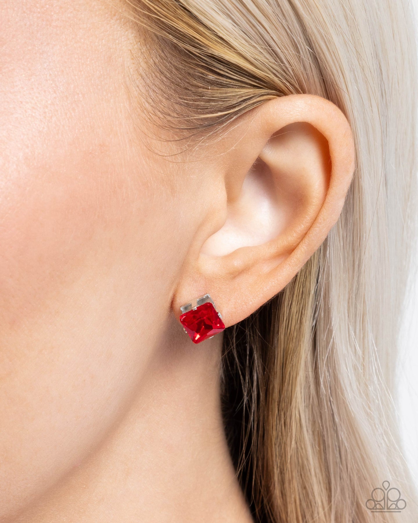 Squared Soprano - Red Paparazzi Accessories