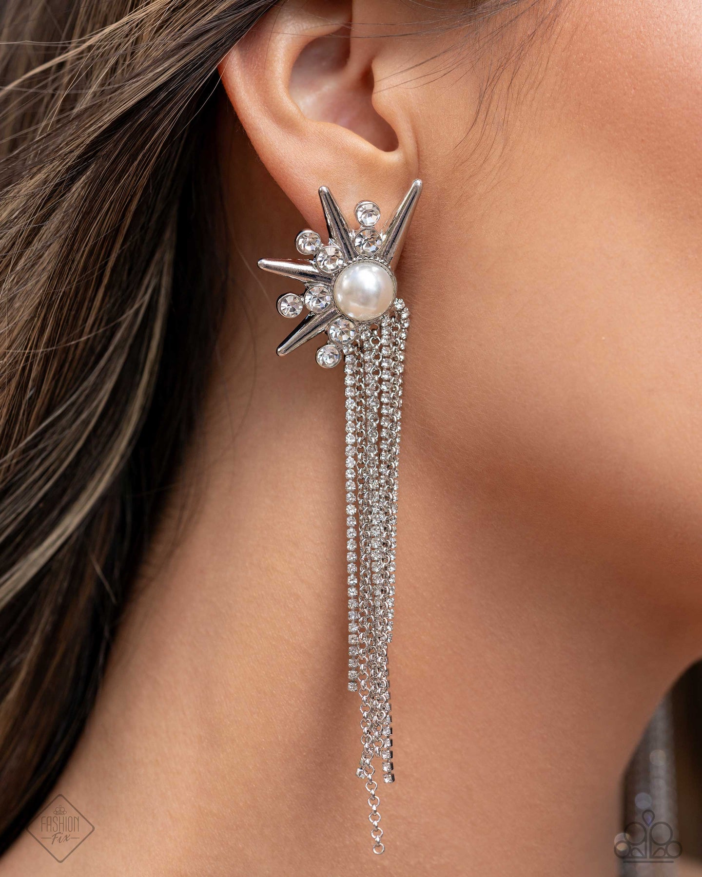 Punk Rock - White Paparazzi Accessories