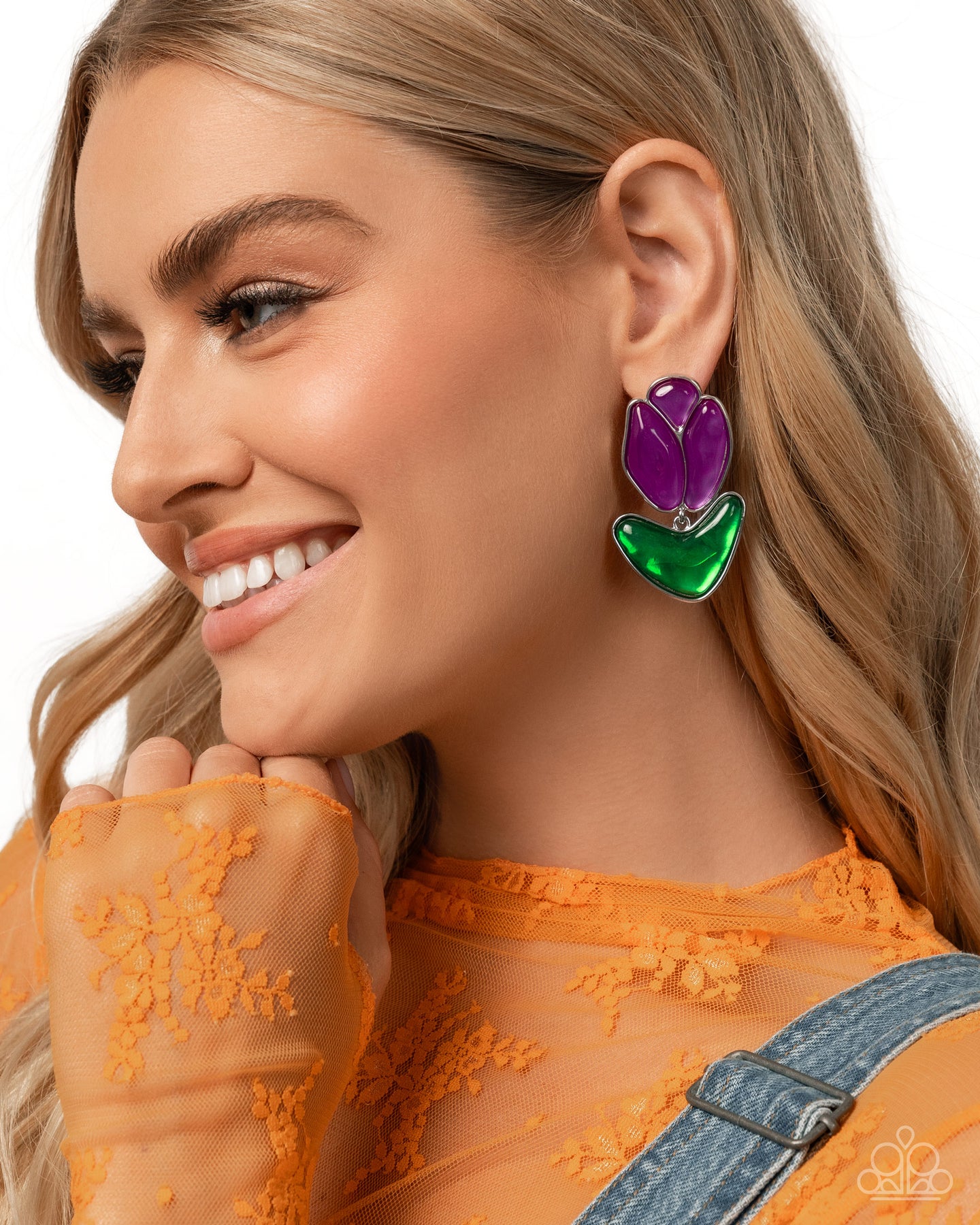 Tulip Triumph - Purple Paparazzi Accessories