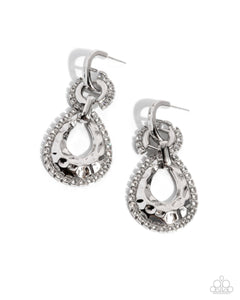 Hammered Highway - White Paparazzi Accessories