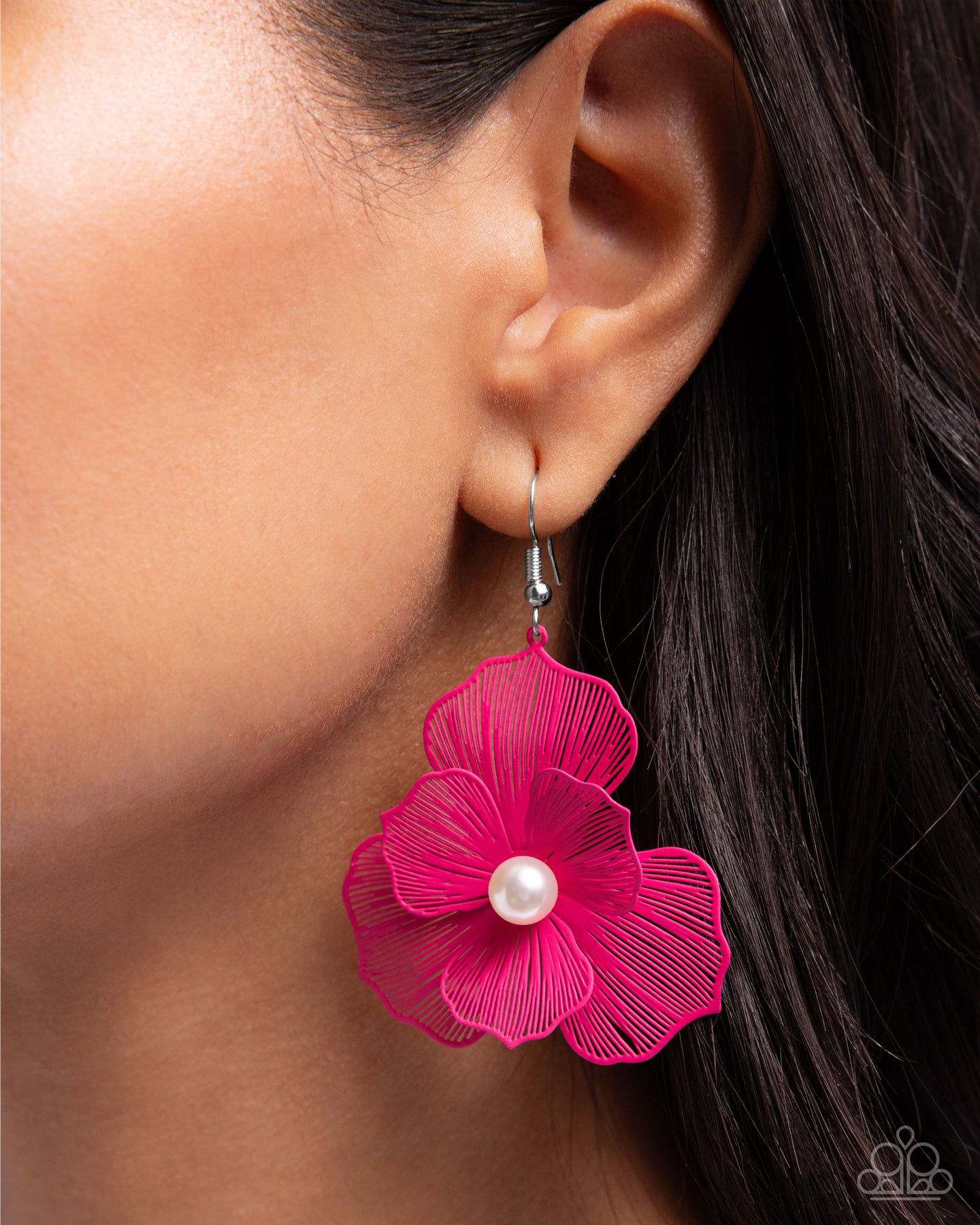 PETAL the Score - Pink Paparazzi Accessories