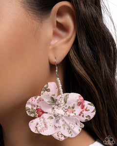 Flourishing Fantasia - Pink Paparazzi Accessories