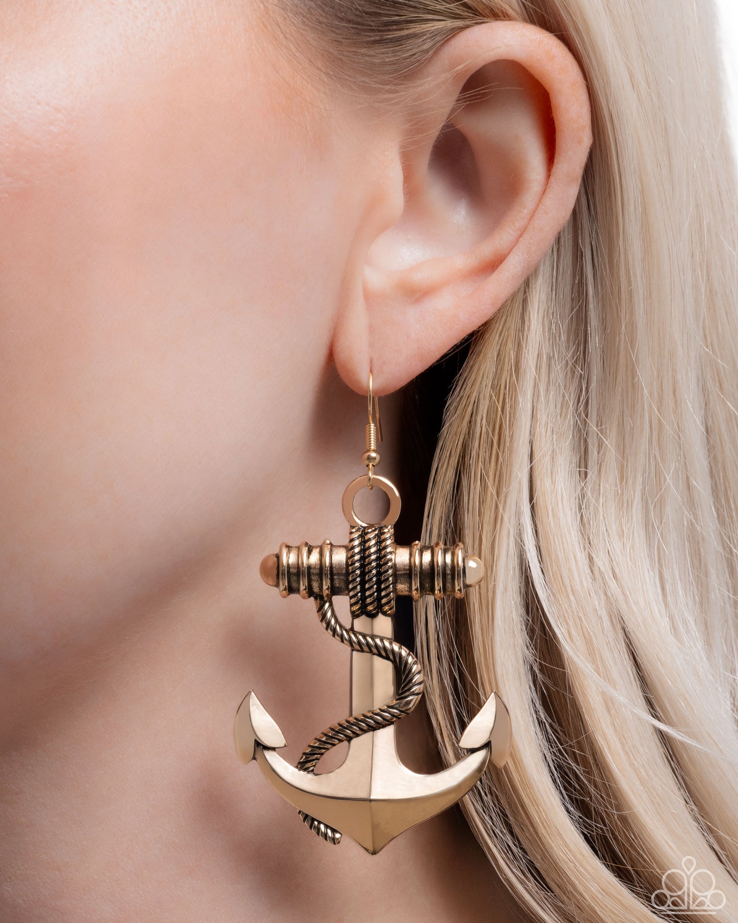 Adorable Anchor - Gold Paparazzi Accessories