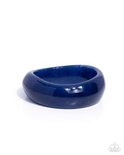 Load image into Gallery viewer, Modest Mirage - Blue
