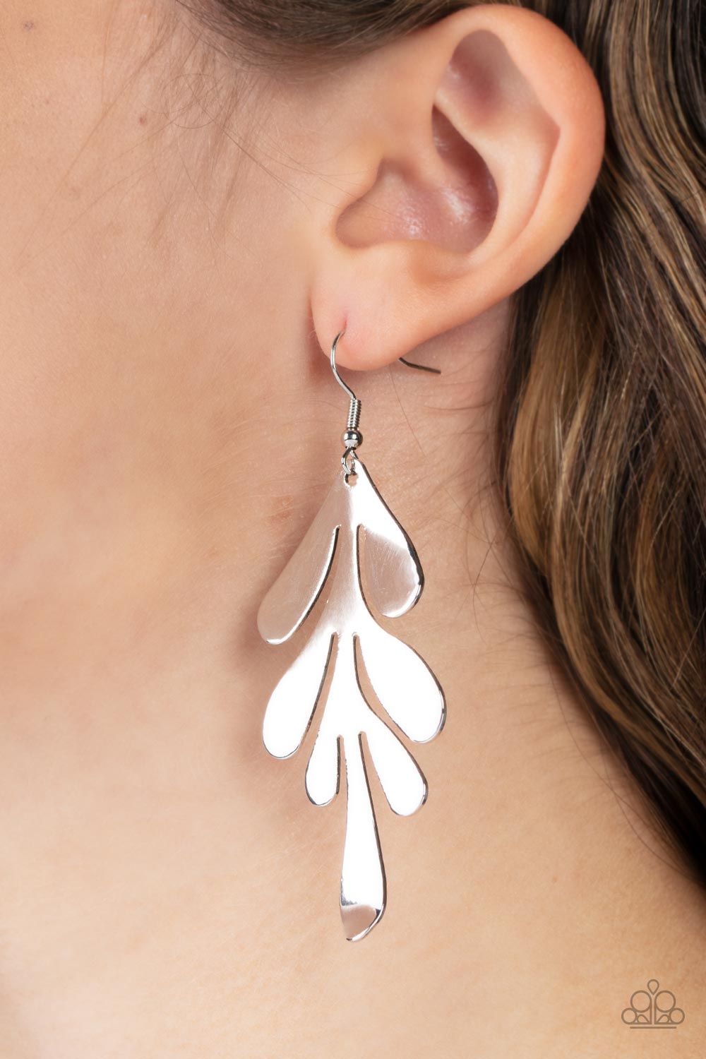 A FROND Farewell - Silver- paparazzi accessories - VJ Bedazzled Jewelry