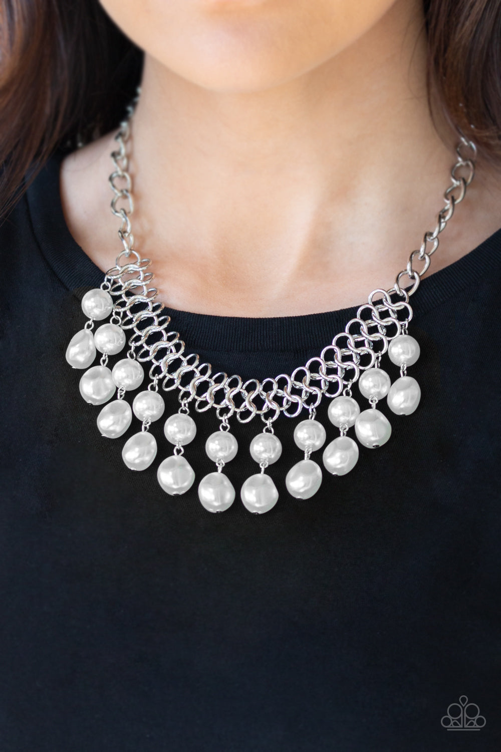 Fifth Ave Fleek white - VJ Bedazzled Jewelry
