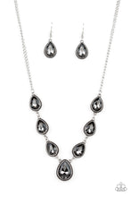 Load image into Gallery viewer, Socialite Soap - VJ Bedazzled Jewelry
