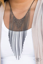 Load image into Gallery viewer, Metro Majesty Black - VJ Bedazzled Jewelry
