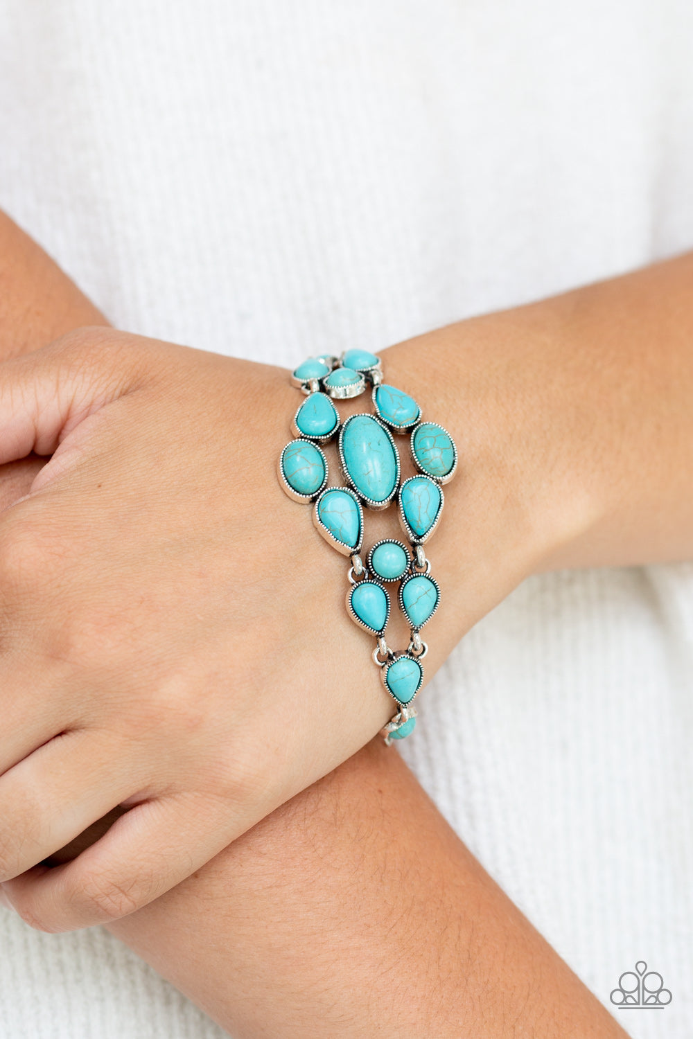 Blooming Prairies blue - VJ Bedazzled Jewelry
