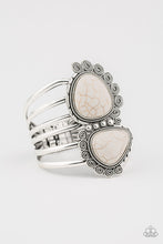 Load image into Gallery viewer, Nature Bound - VJ Bedazzled Jewelry
