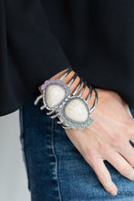 Load image into Gallery viewer, Nature Bound - VJ Bedazzled Jewelry
