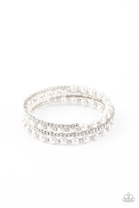 Starry struts - white - VJ Bedazzled Jewelry