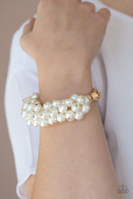 Load image into Gallery viewer, Up Class Clash - Gold - VJ Bedazzled Jewelry
