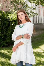 Load image into Gallery viewer, Glimpses of Malibu green - September 2020 - VJ Bedazzled Jewelry
