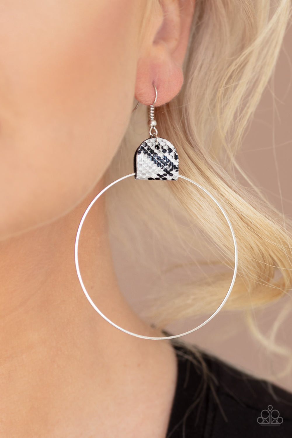 Wild soul - White - VJ Bedazzled Jewelry