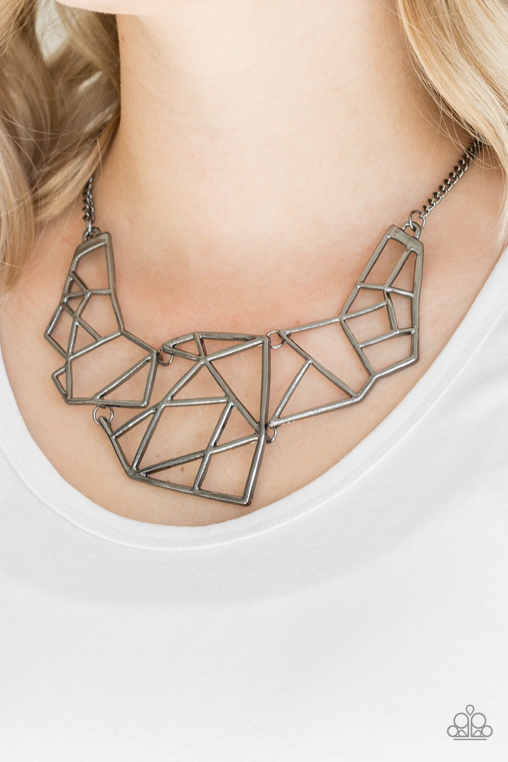 World Shattering - Black - VJ Bedazzled Jewelry