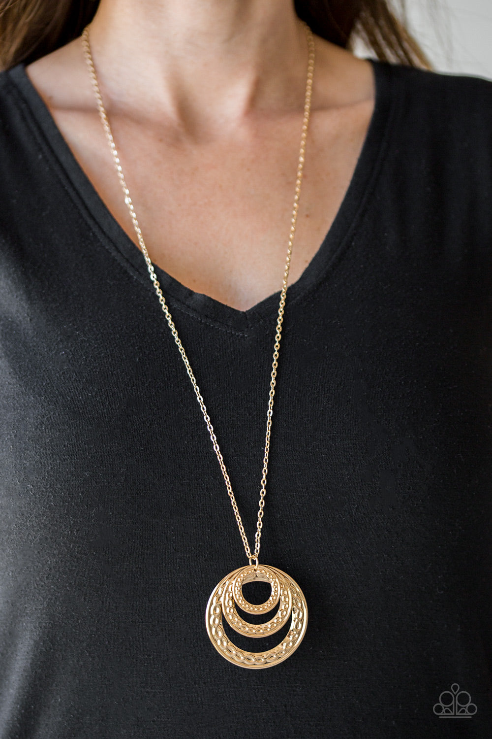 Savagely She-Wolf - Gold - VJ Bedazzled Jewelry