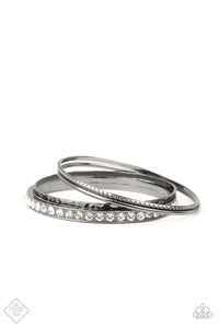 Fearless Shimmer black - VJ Bedazzled Jewelry