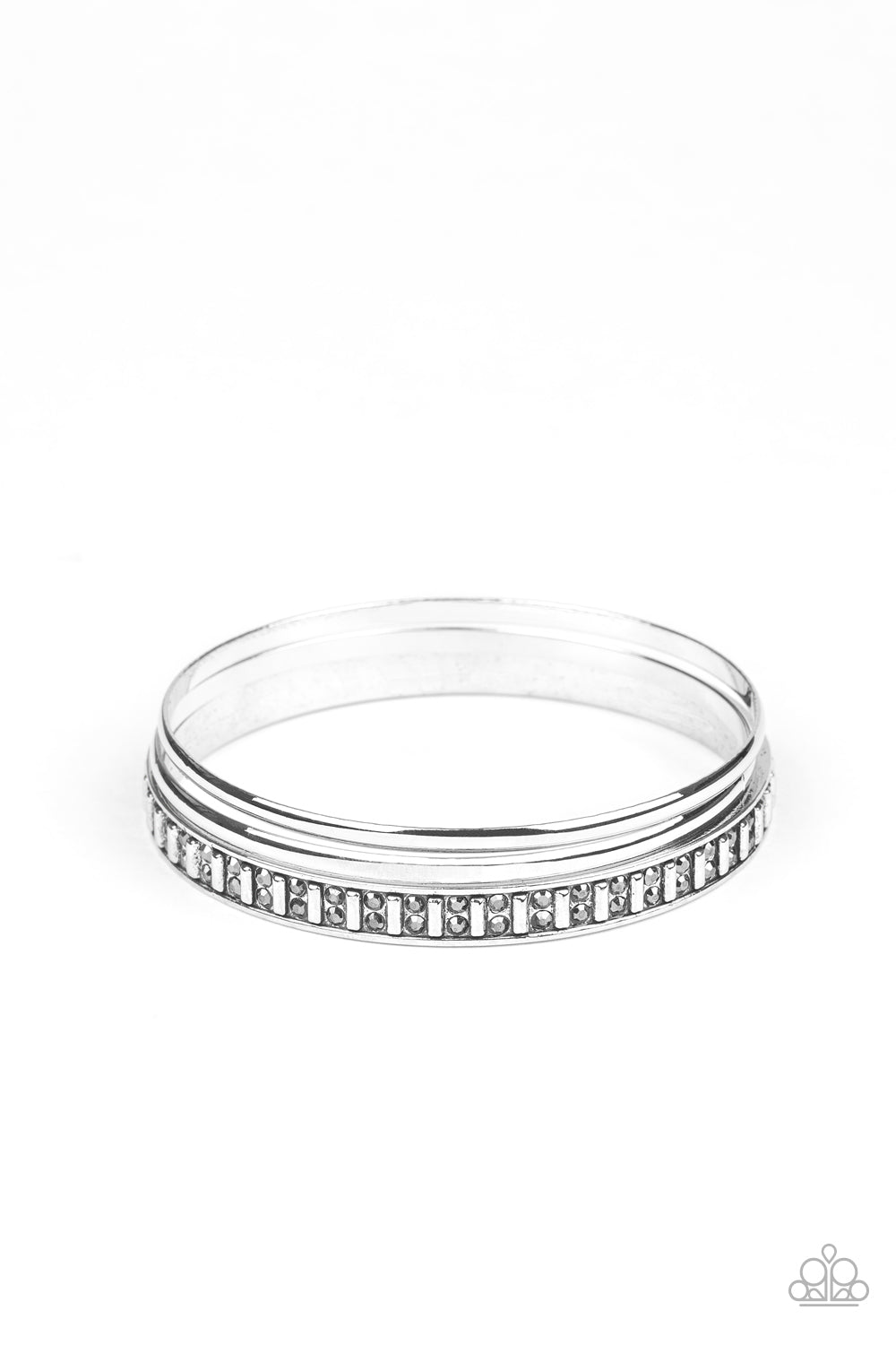 Flawless Flaunter - Silver - VJ Bedazzled Jewelry
