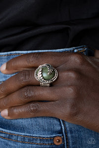 Palm Panache - Green - VJ Bedazzled Jewelry