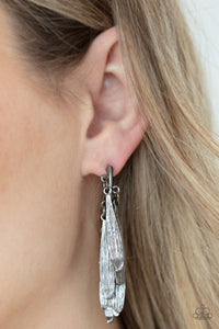 Pursuing The Plumes - Black - VJ Bedazzled Jewelry