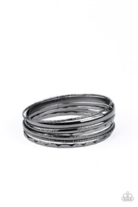 Top Of The Heap - Black - VJ Bedazzled Jewelry