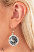Load image into Gallery viewer, Global Glamour - VJ Bedazzled Jewelry
