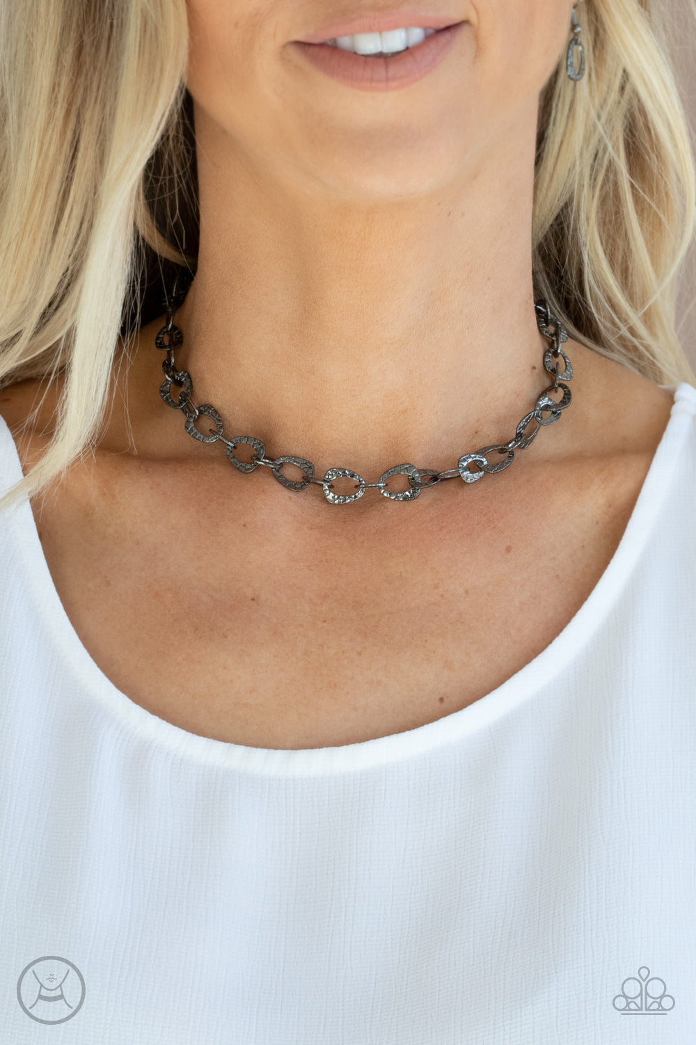 Urban Safari - Black - VJ Bedazzled Jewelry