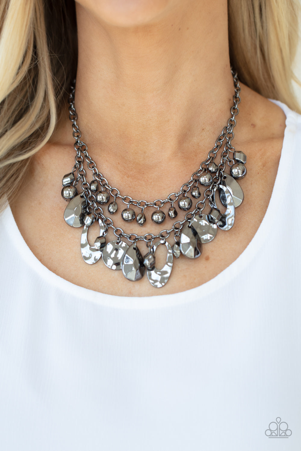 Extra Exhilarating - Black - VJ Bedazzled Jewelry