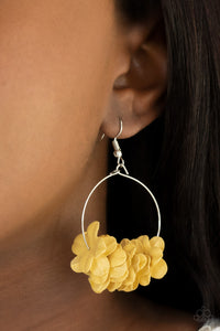 Flirty Florets - Yellow - VJ Bedazzled Jewelry