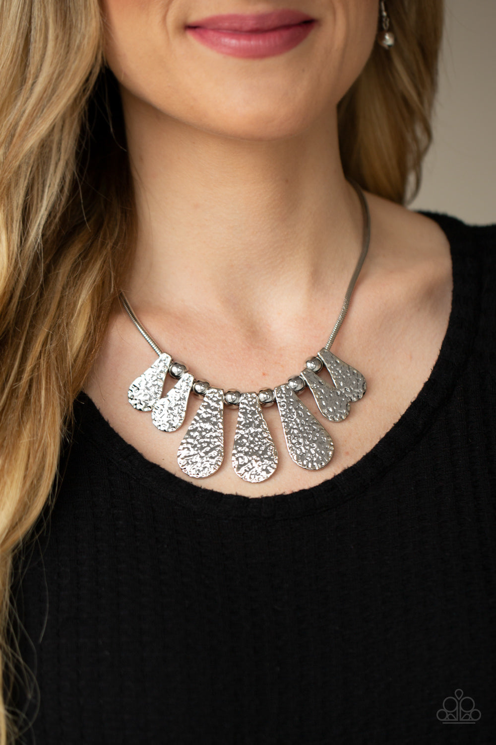 Gallery Goddess - Silver - VJ Bedazzled Jewelry