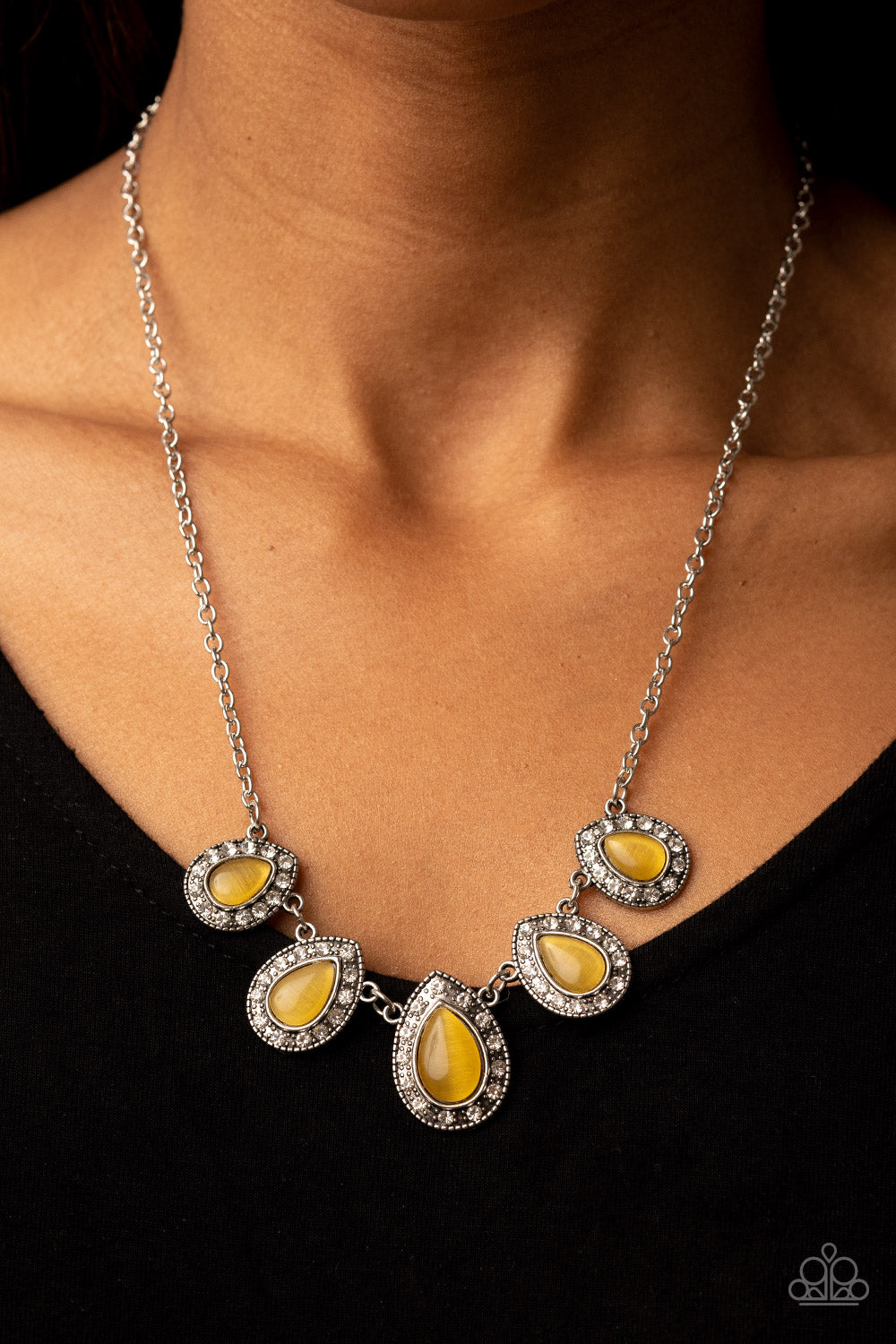 Everlasting Enchantment - Yellow - VJ Bedazzled Jewelry