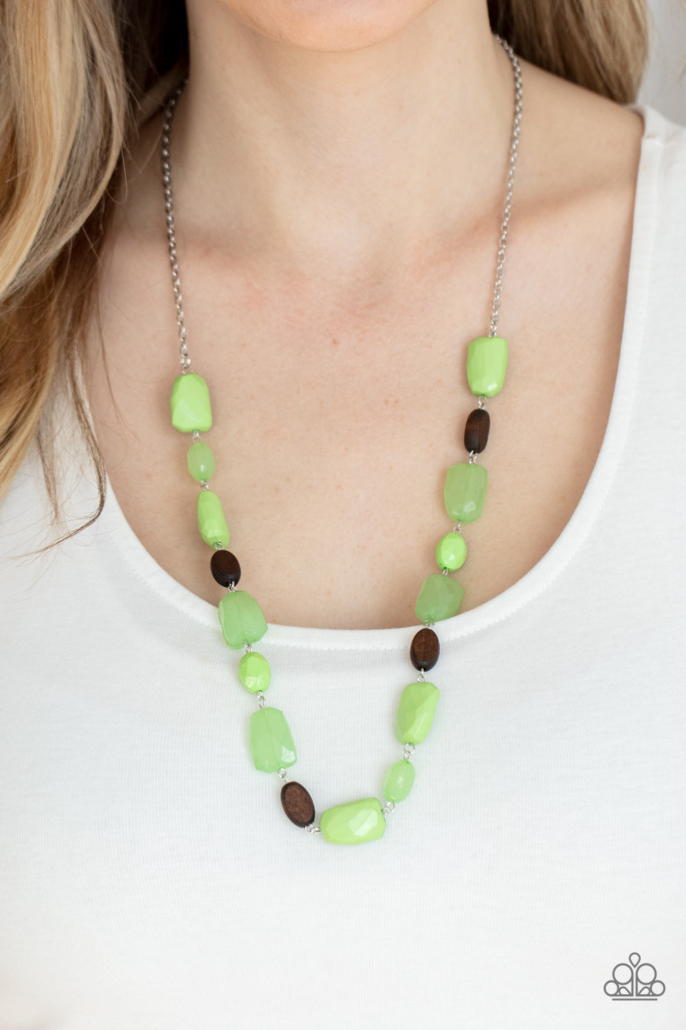 Meadow Escape - Green - VJ Bedazzled Jewelry